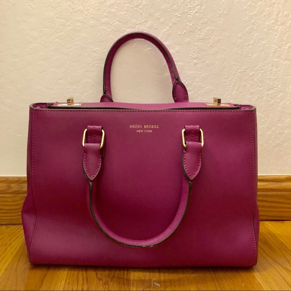 Henri Bendel Purse 👜